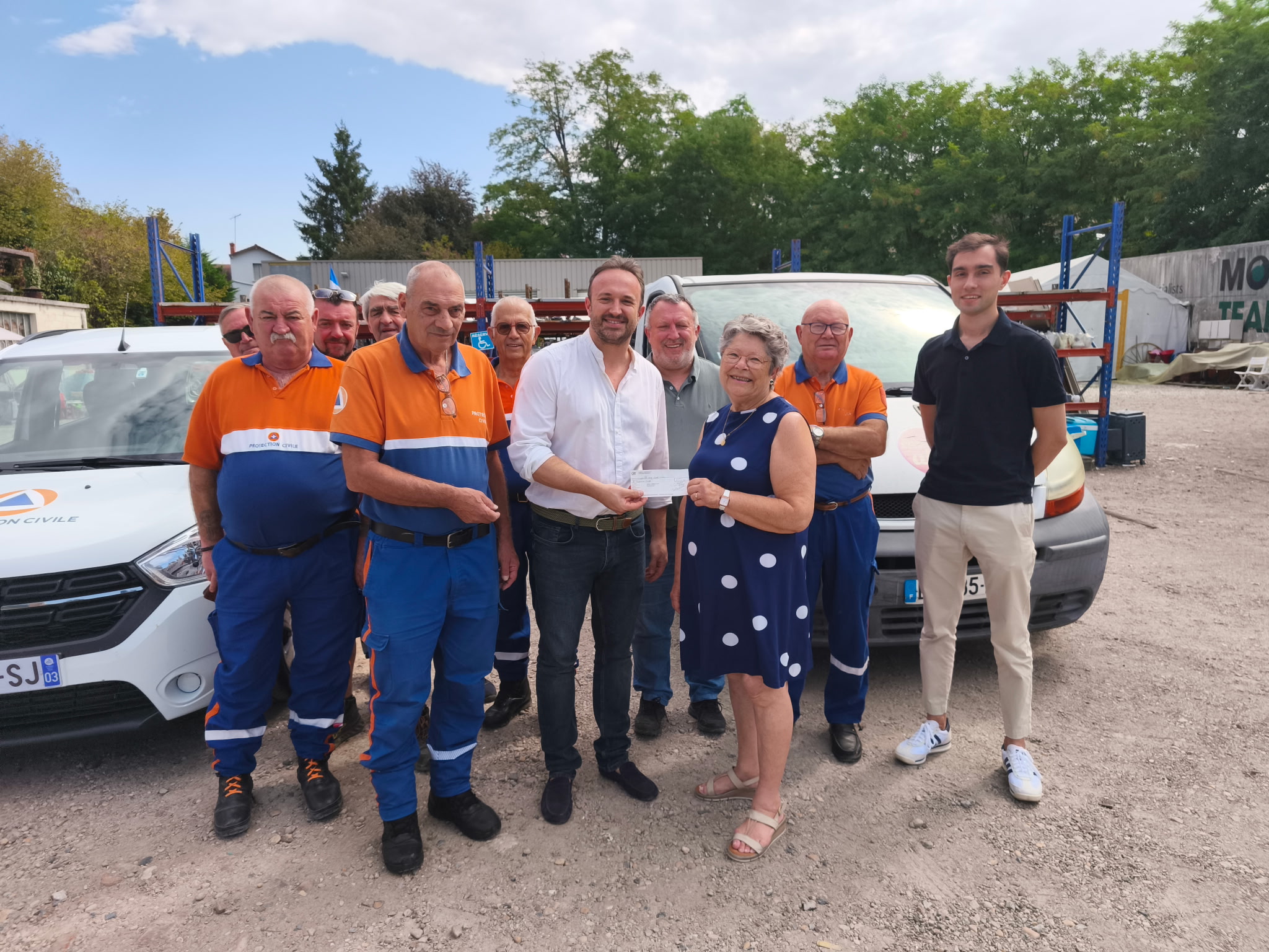 12.8.2026 SOLIDARITÉ AVEC LES POPULATIONS TOUCHÉES PAR LES INCENDIES